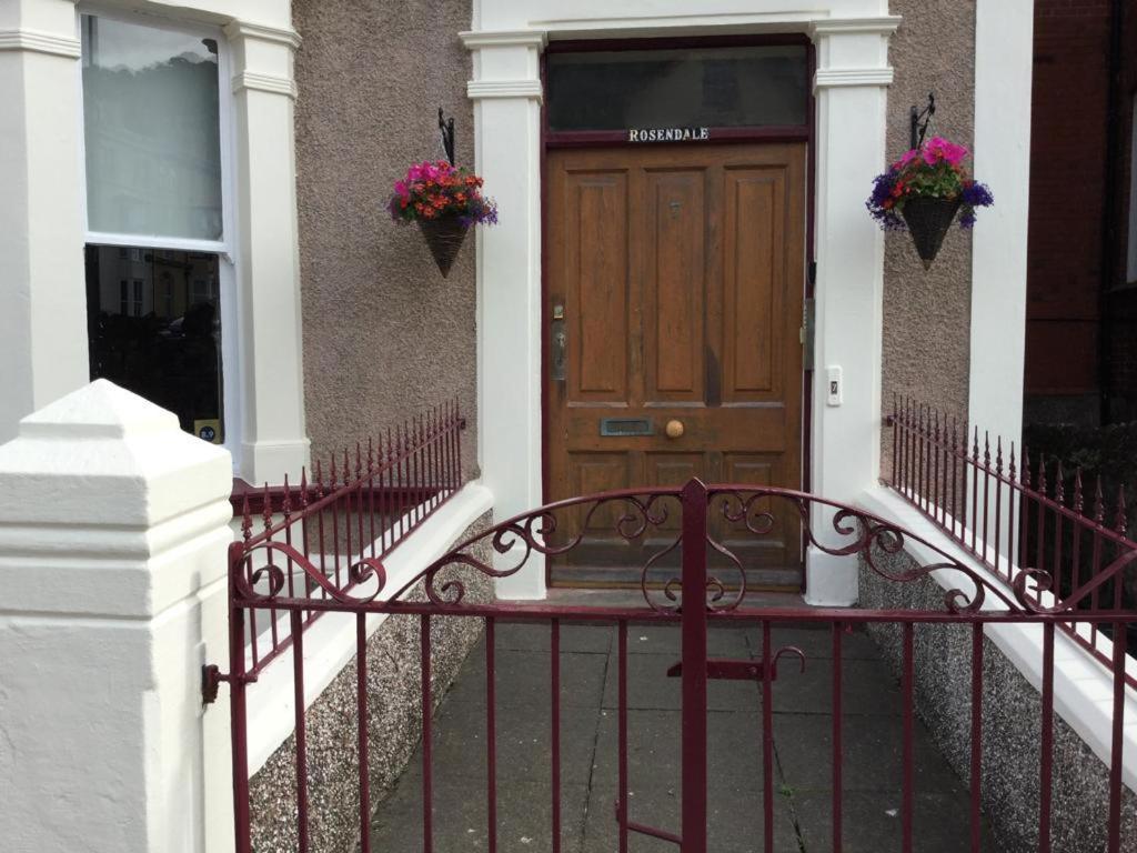Garden Flat 1 Bed & Breakfast Llandudno Exterior foto